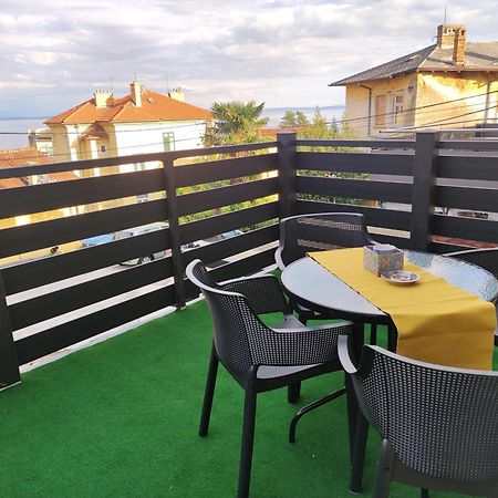 Apartments Patricija Опатия Экстерьер фото