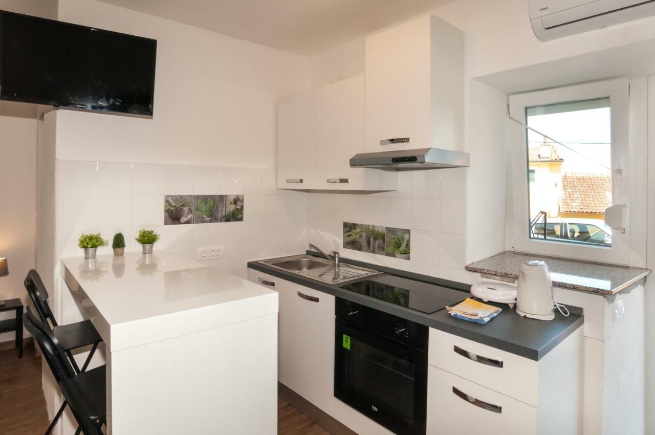 Apartments Patricija Опатия Экстерьер фото